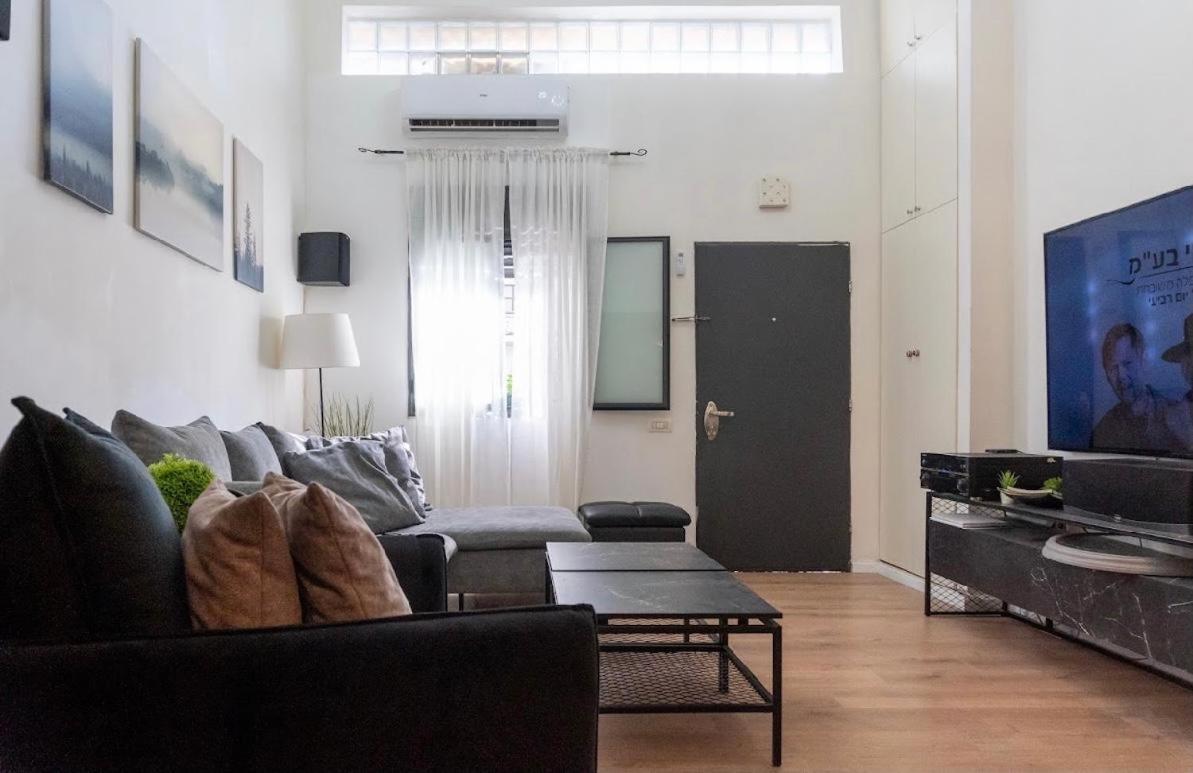 Ofek'S Place - Noga Tel Aviv Bagian luar foto